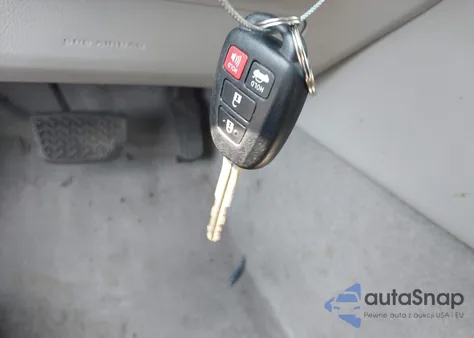 2015 Toyota Camry Le из США, поврежденный, VIN 4T4BF1FK7FR505851